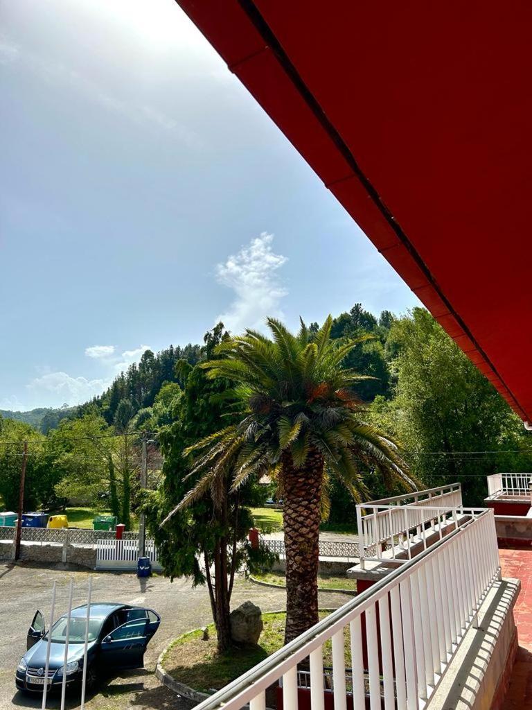 Las Palmeras Hotel Gijón Kültér fotó