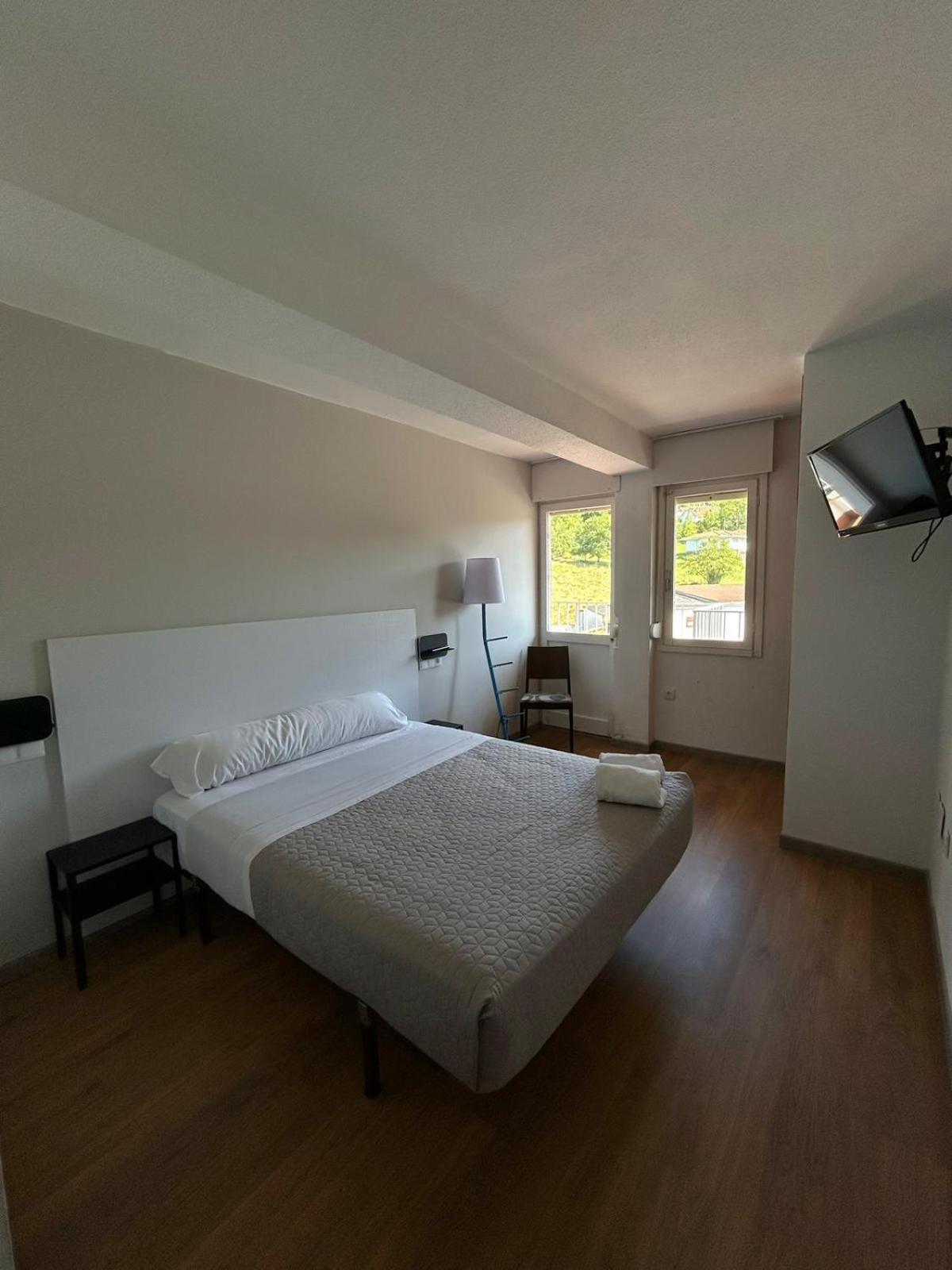 Las Palmeras Hotel Gijón Kültér fotó